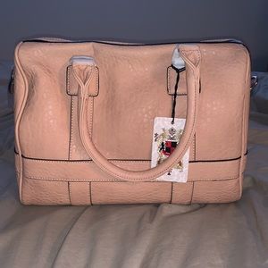 Carryall bag pinkish peach color